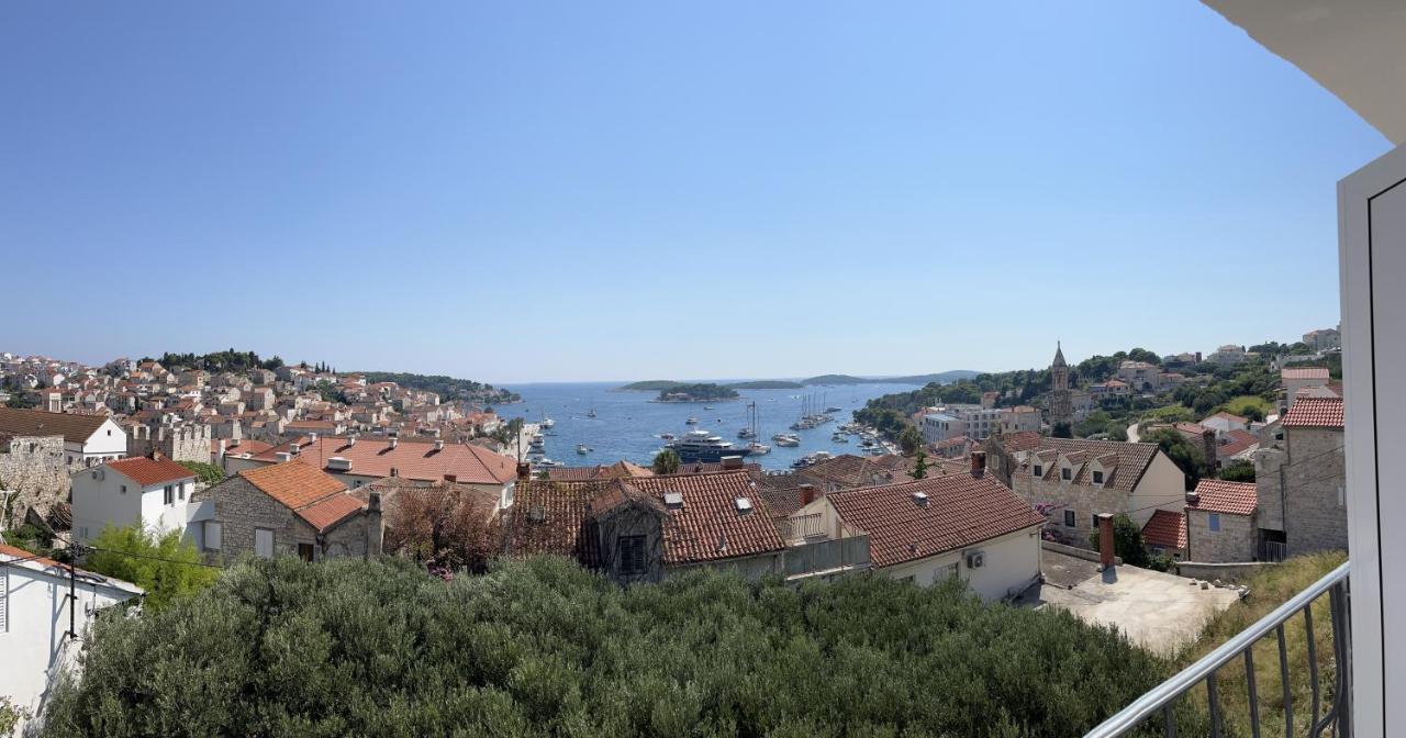 Apartments Old Town Hvar Sea View Hvar Town Bagian luar foto